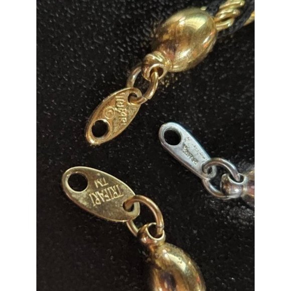 Vintage Trifari - 3 pieces of Twisted Gold and Black Necklace and Bracelet Silve - Picture 2 of 5